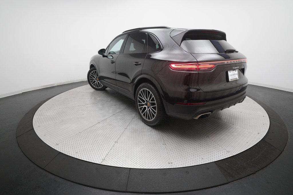 Used 2021 Porsche Cayenne image 12