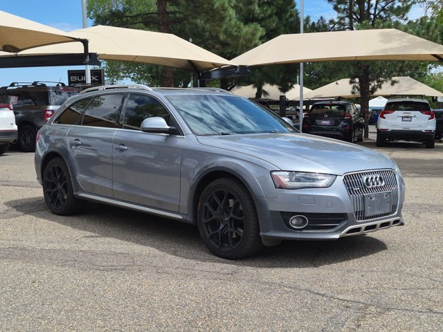 Used 2015 Audi A4 Premium Plus w/ Technology Package AWD/4WD image 3