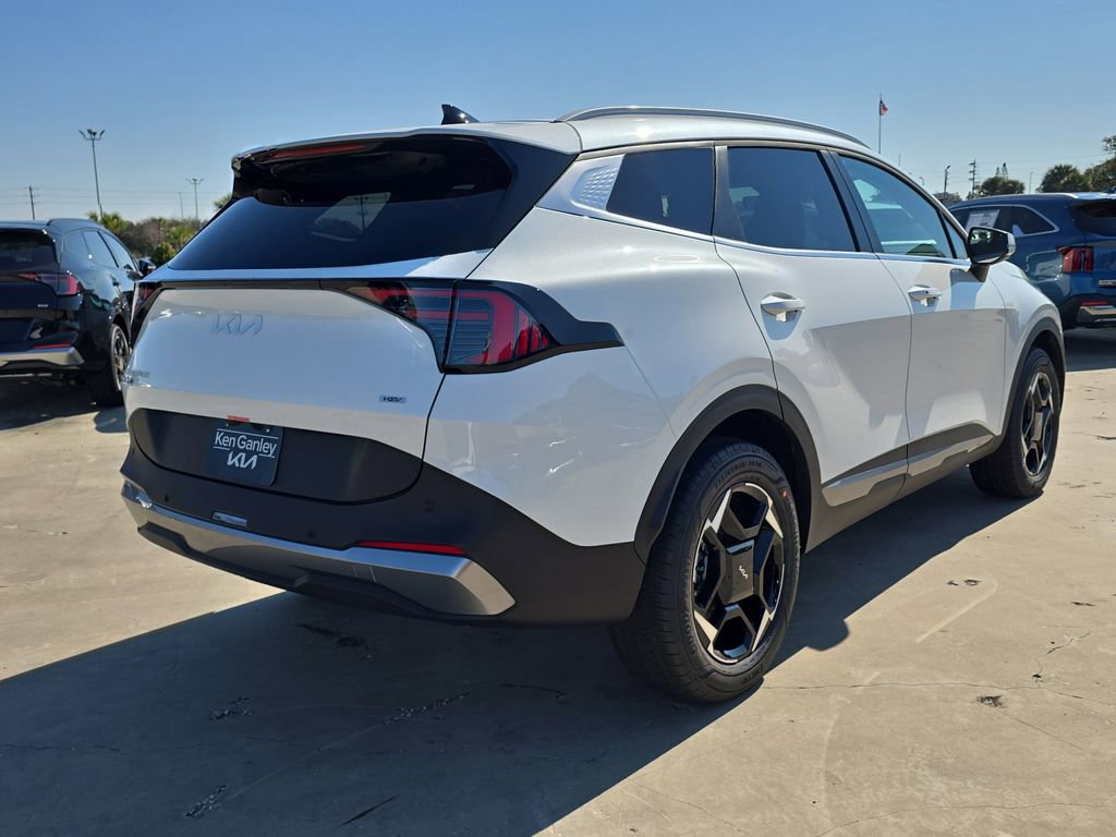 New 2026 Kia Sportage EX image 8