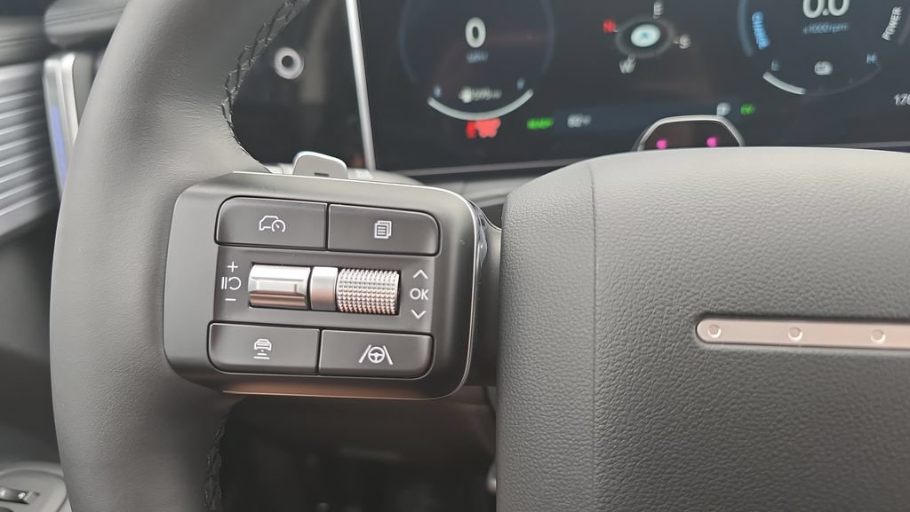 New 2026 Hyundai Santa Fe Limited AWD/4WD image 23