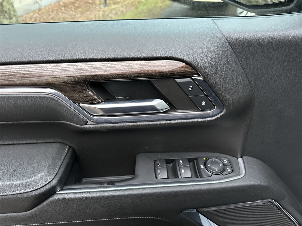 Used 2024 Chevrolet Silverado 1500 LT image 13