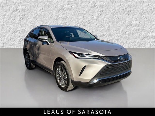 Used 2022 Toyota Venza XLE