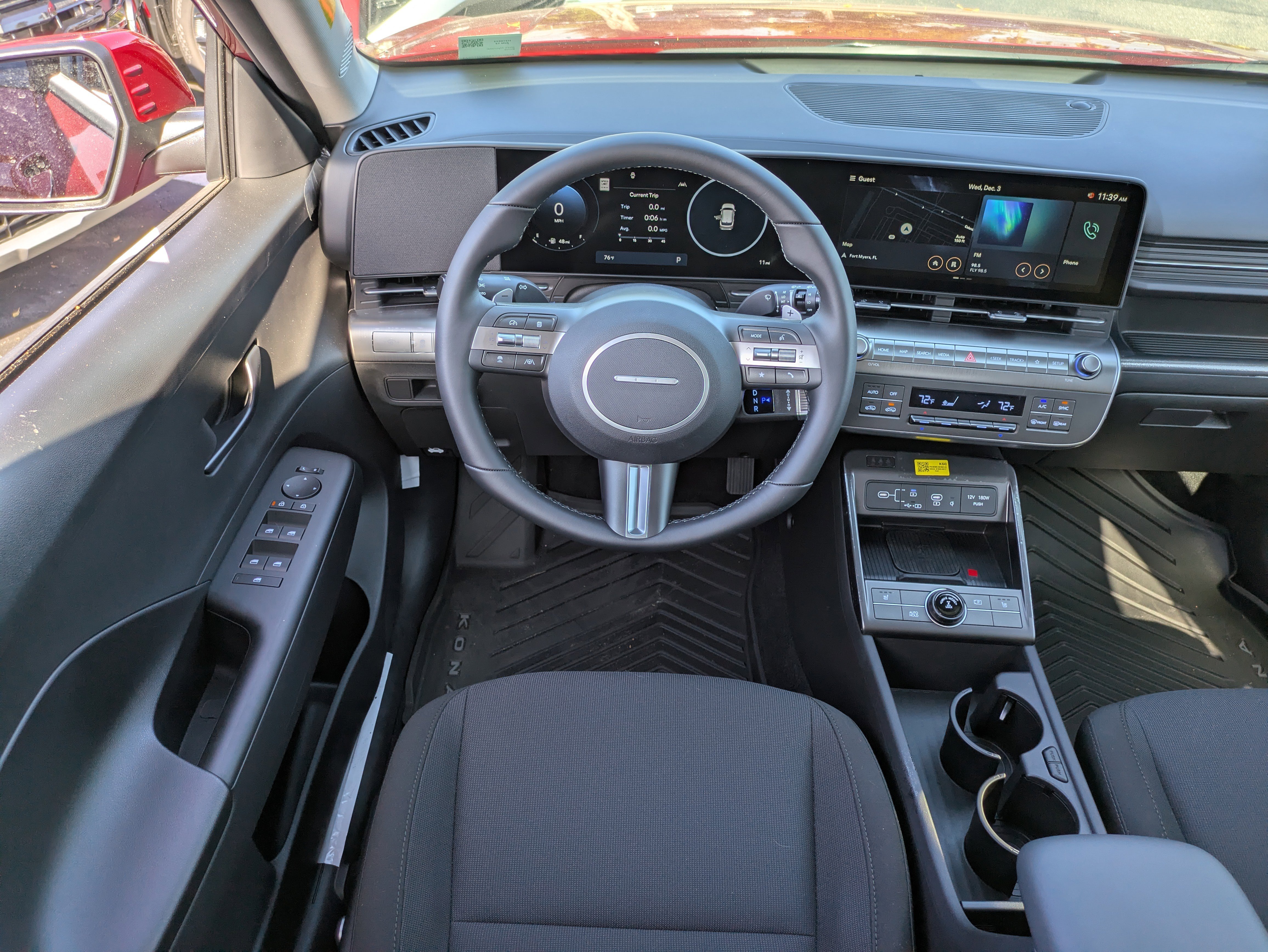 New 2025 Hyundai Kona SEL image 15