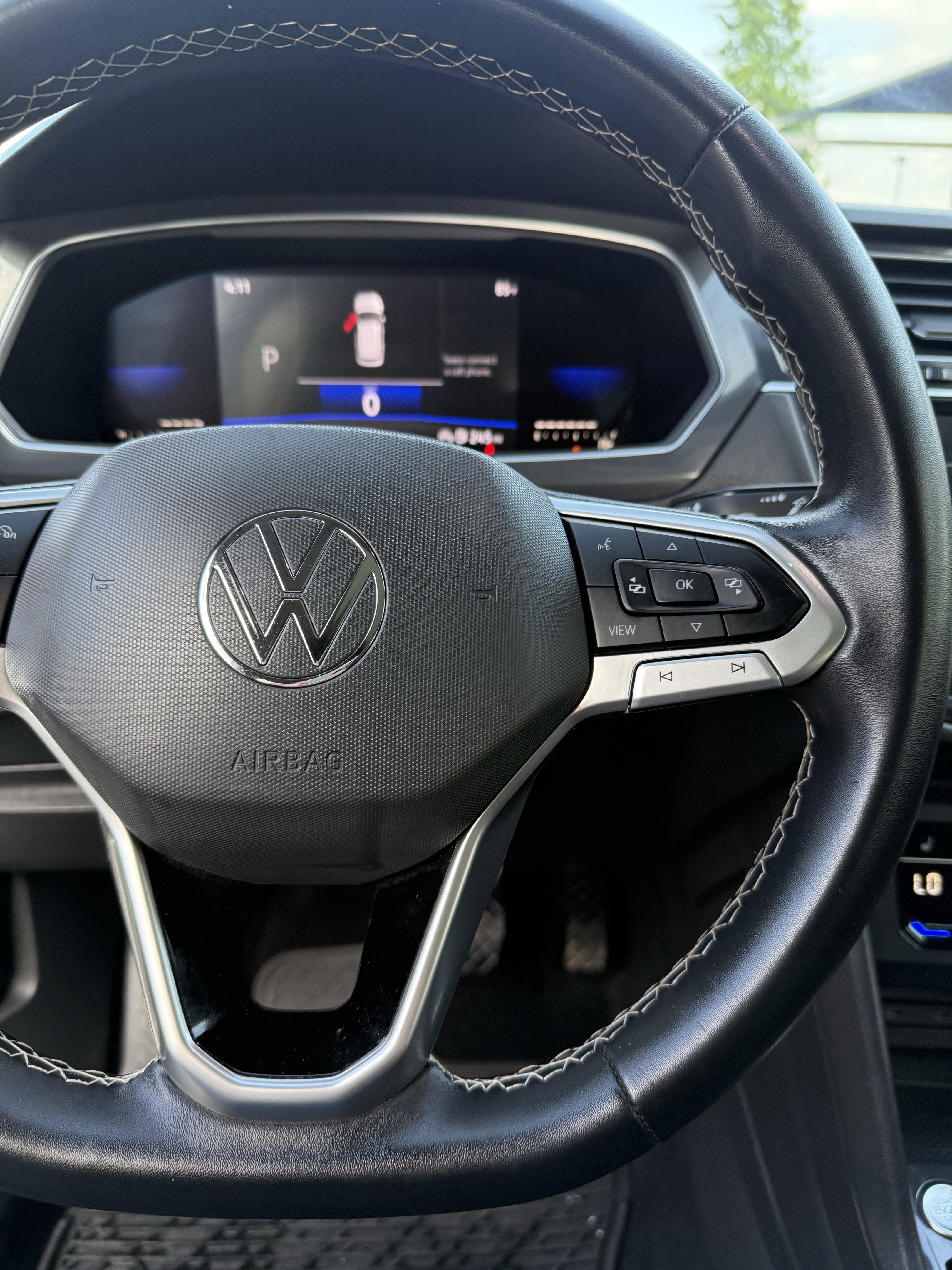 Used 2022 Volkswagen Tiguan SE FWD image 27