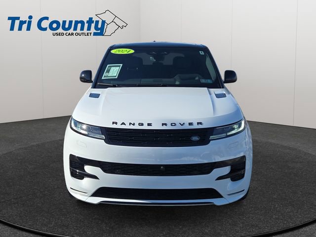 Used 2024 Land Rover Range Rover Sport Dynamic SE image 2