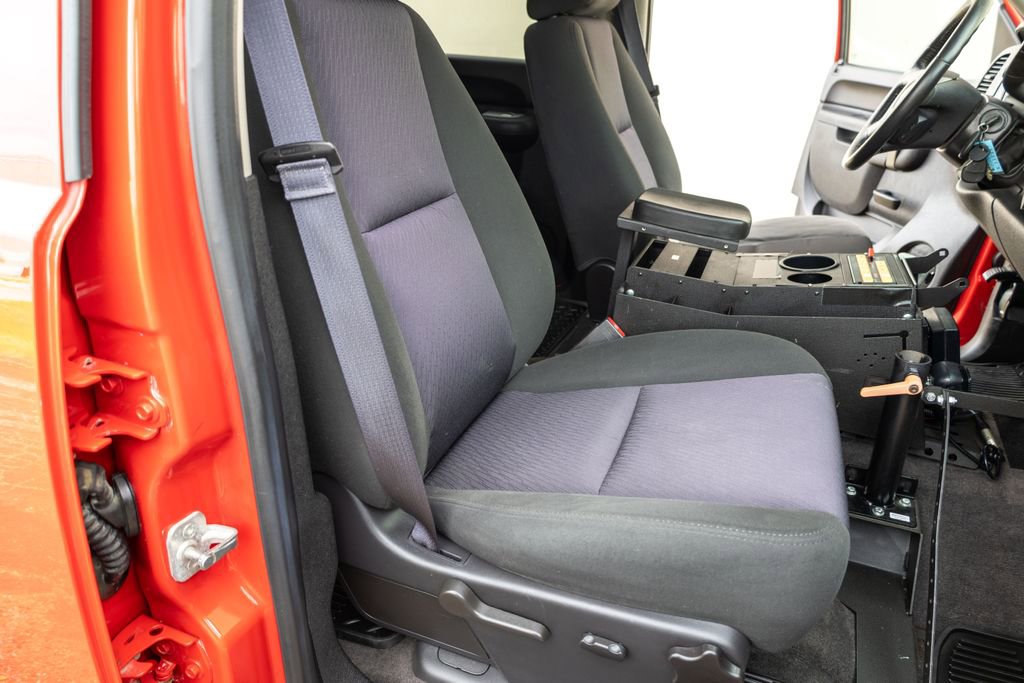 Used 2014 Chevrolet Silverado 2500 LT w/ Interior Plus Package image 13