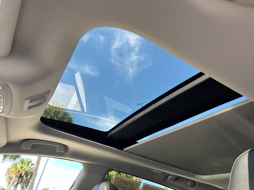 Certified 2024 Nissan Murano Platinum w/ Cargo Package FWD image 22