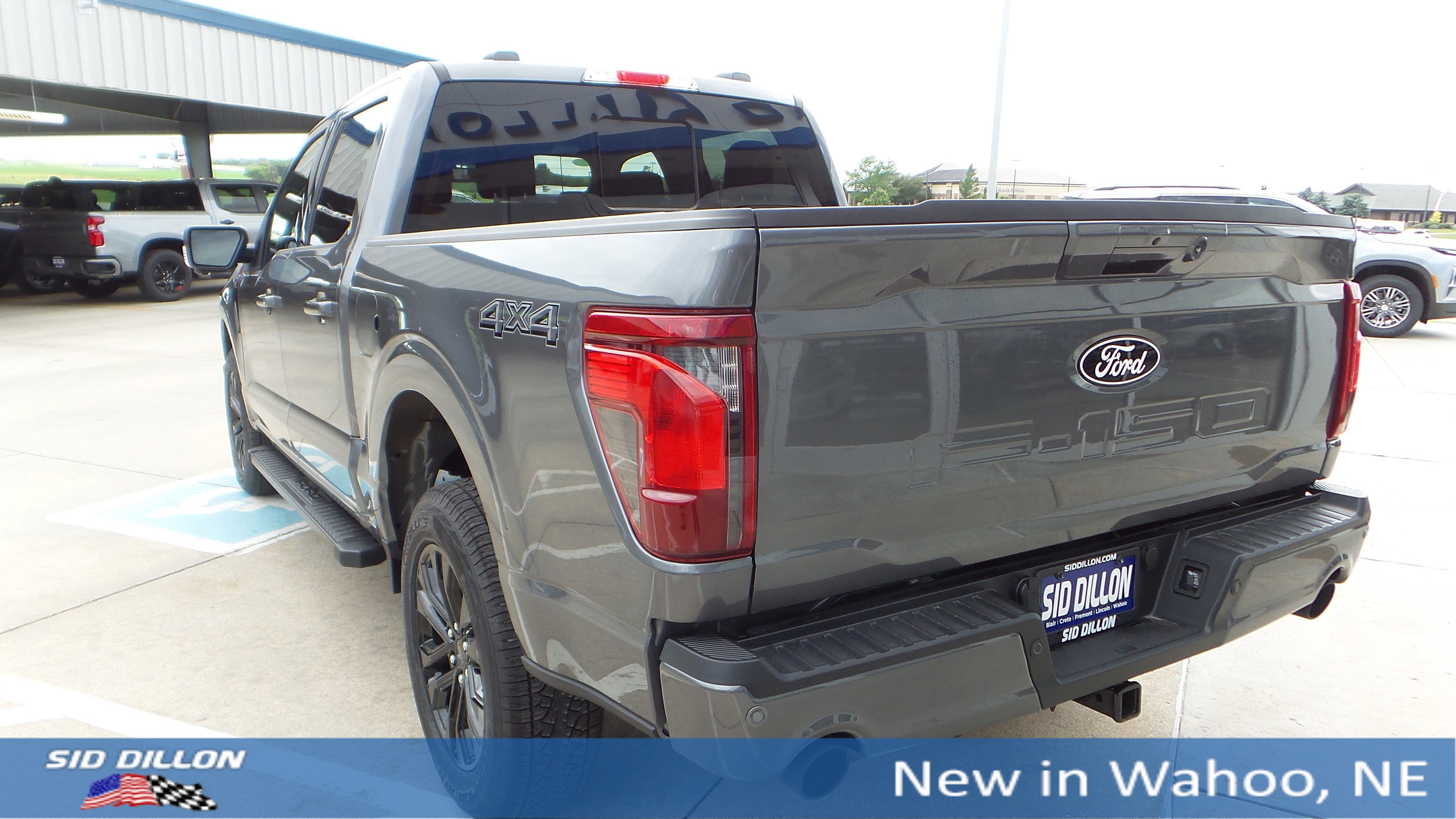 New 2025 Ford F150 XLT w/ Equipment Group 302A MID image 3