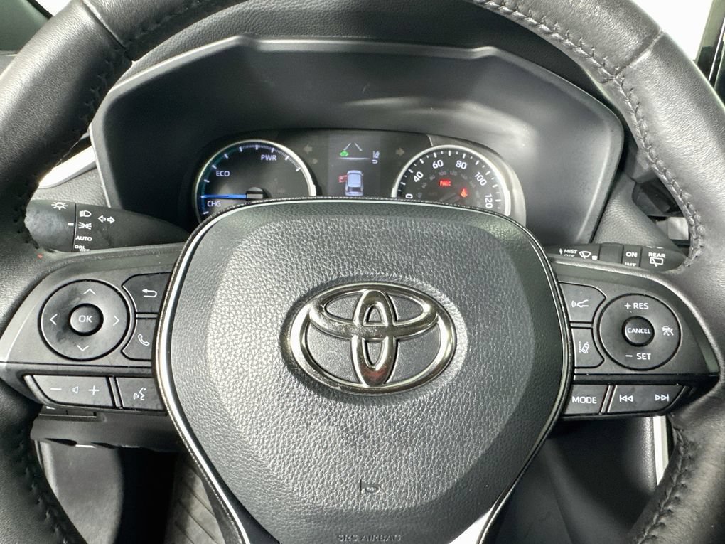 Used 2022 Toyota RAV4 SE AWD/4WD image 16