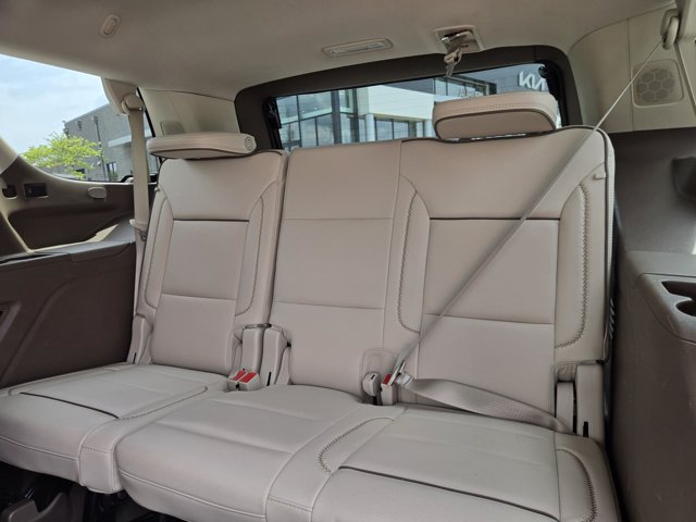 Used 2023 GMC Yukon Denali RWD image 14