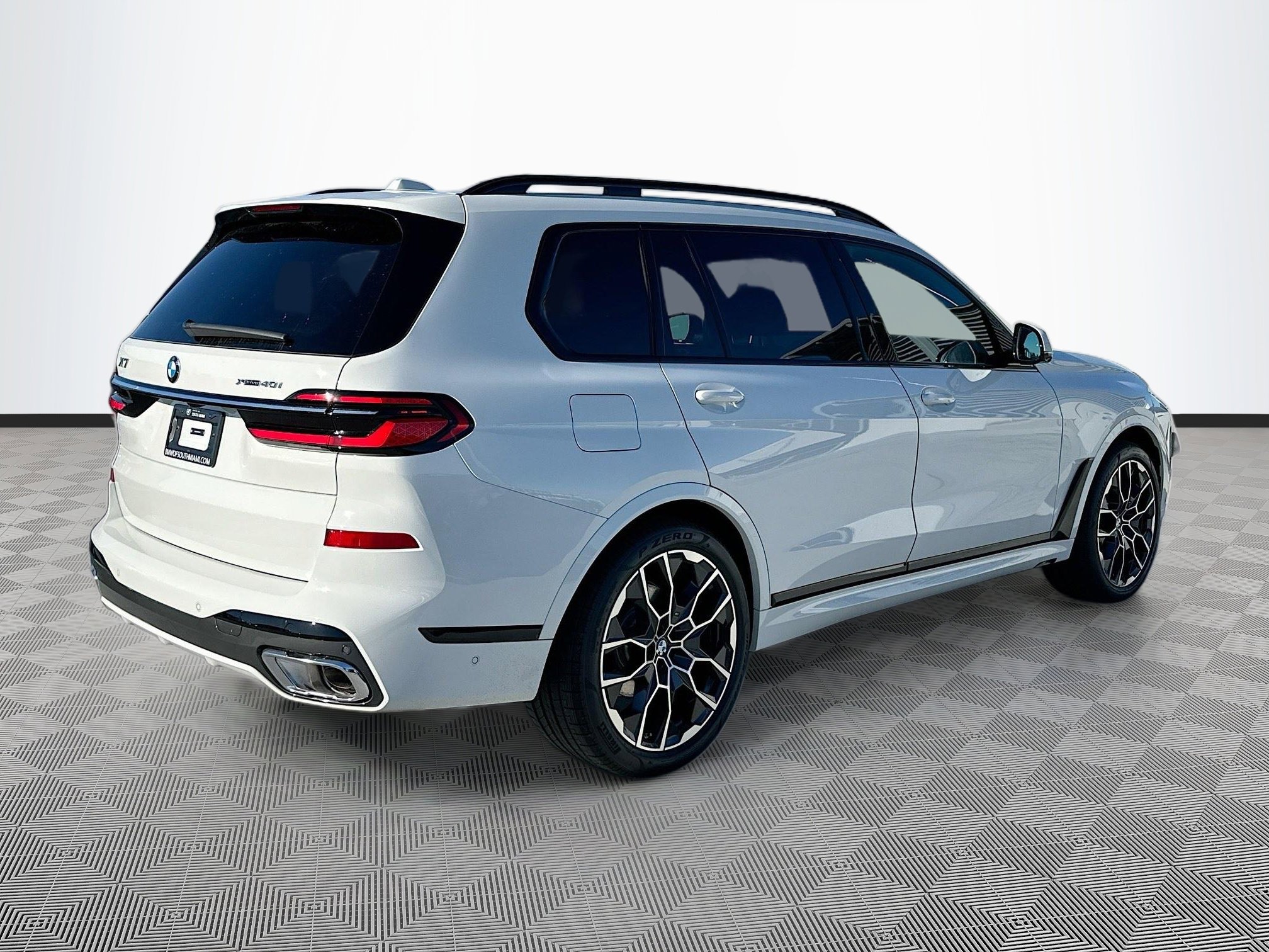 New 2026 BMW X7 xDrive40i w/ M Sport Package image 6