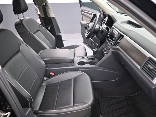 Used 2023 Volkswagen Atlas SE image 24