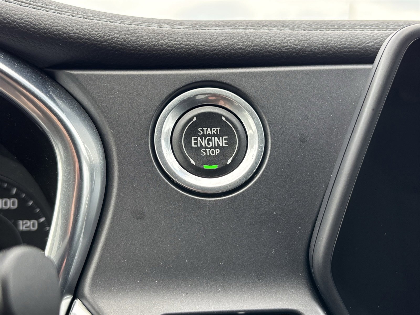 Used 2021 Chevrolet Blazer LT w/ LPO, Exterior Decal Package image 7