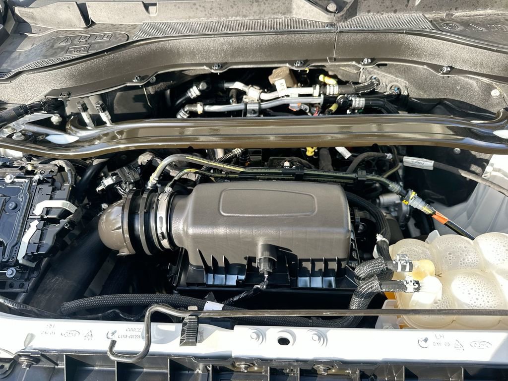Used 2023 Ford Explorer Limited image 59