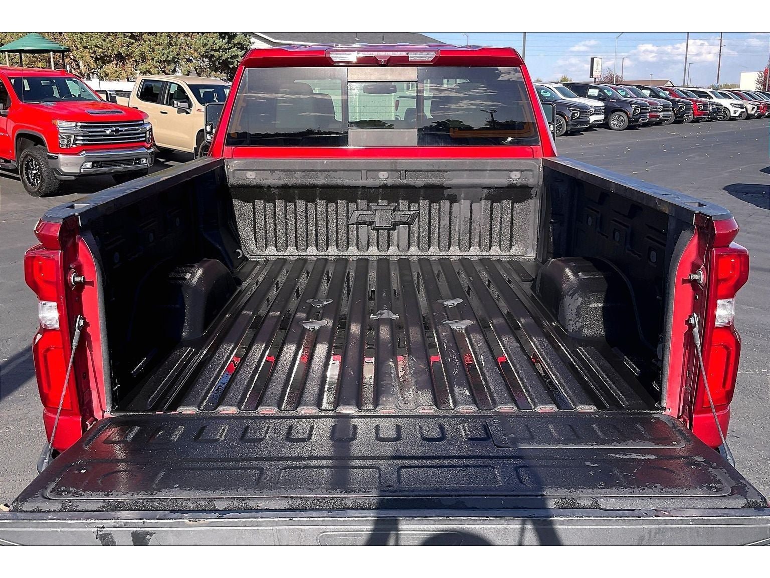 Used 2021 Chevrolet Silverado 2500 LTZ AWD/4WD image 11