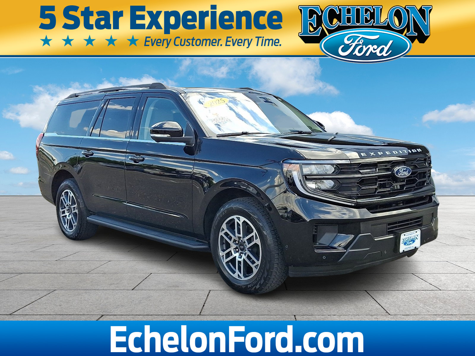 Used 2025 Ford Expedition Max Active AWD/4WD image 1