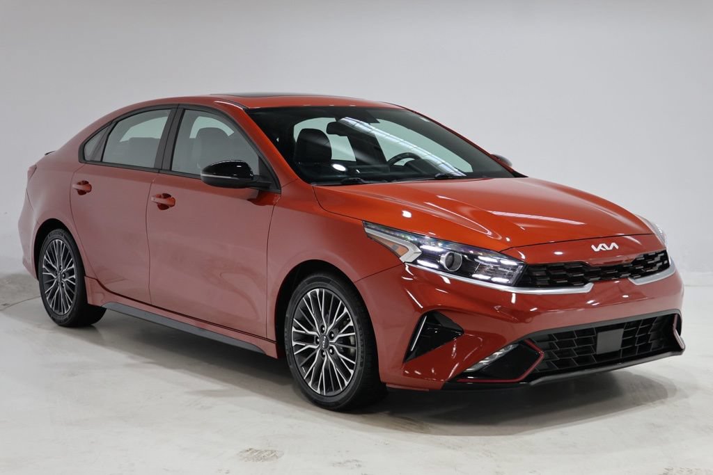 Used 2022 Kia Forte GT-Line w/ GT-Line Premium Package FWD image 1