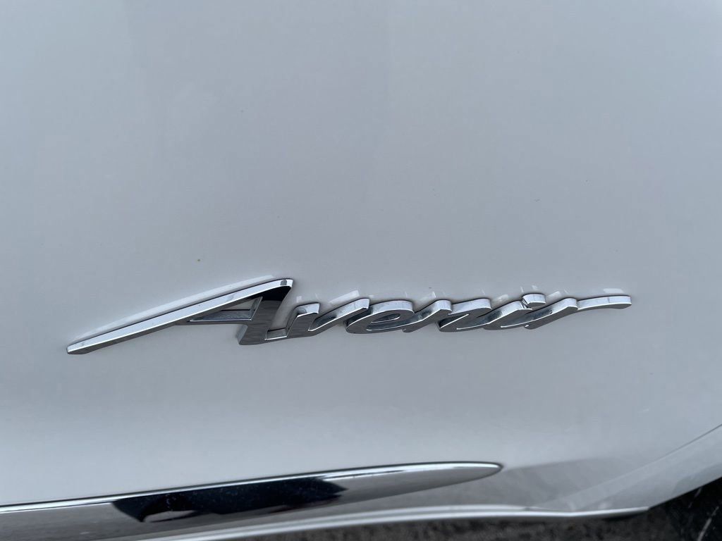 Used 2018 Buick Enclave Avenir w/ Avenir Technology Package image 7