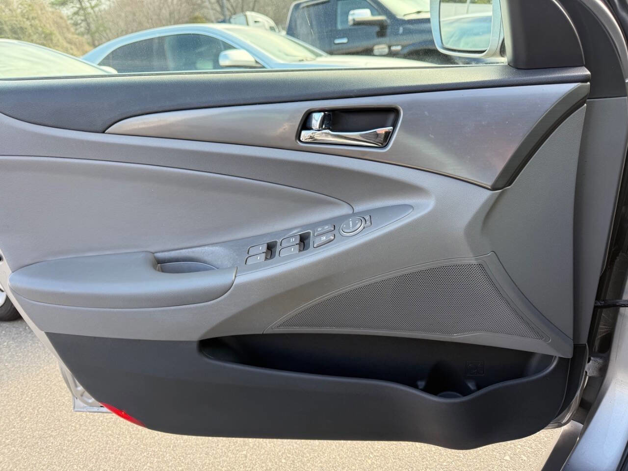 Used 2013 Hyundai Sonata Hybrid image 21