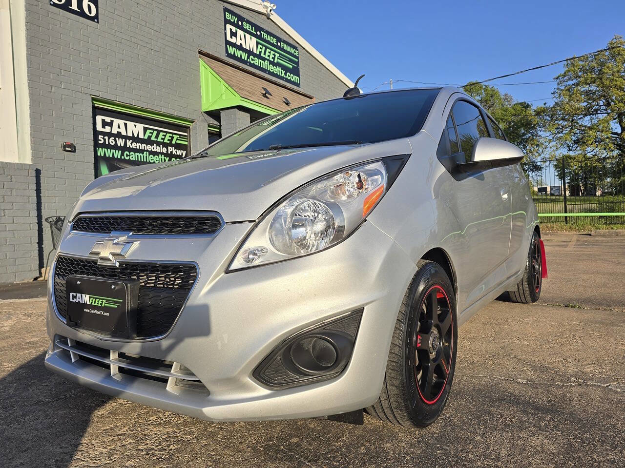 Used 2015 Chevrolet Spark LT image 2