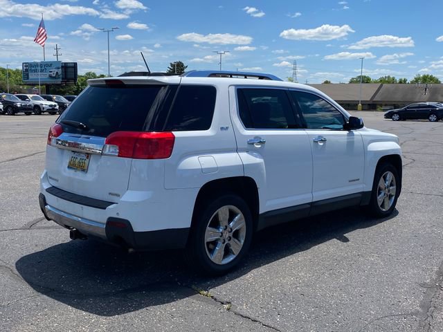 Used 2015 GMC Terrain SLT AWD/4WD image 2
