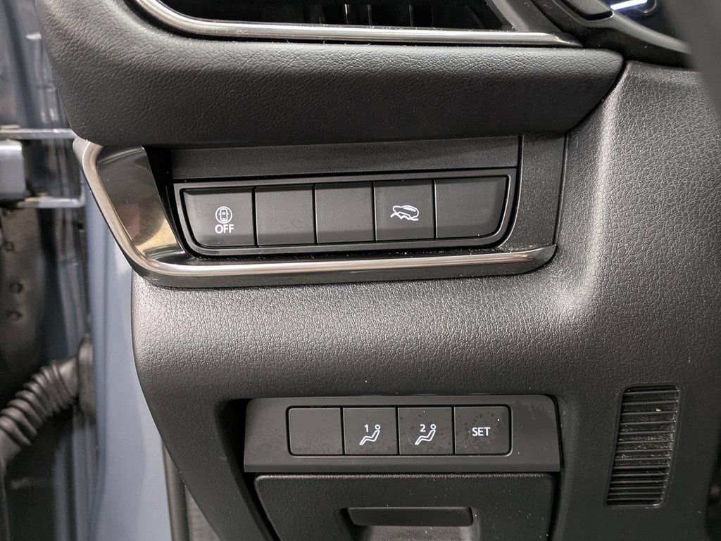 Certified 2023 MAZDA CX-30 AWD 2.5 S w/ Preferred Package image 22