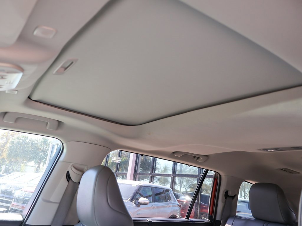 Used 2023 Toyota Highlander XLE image 20