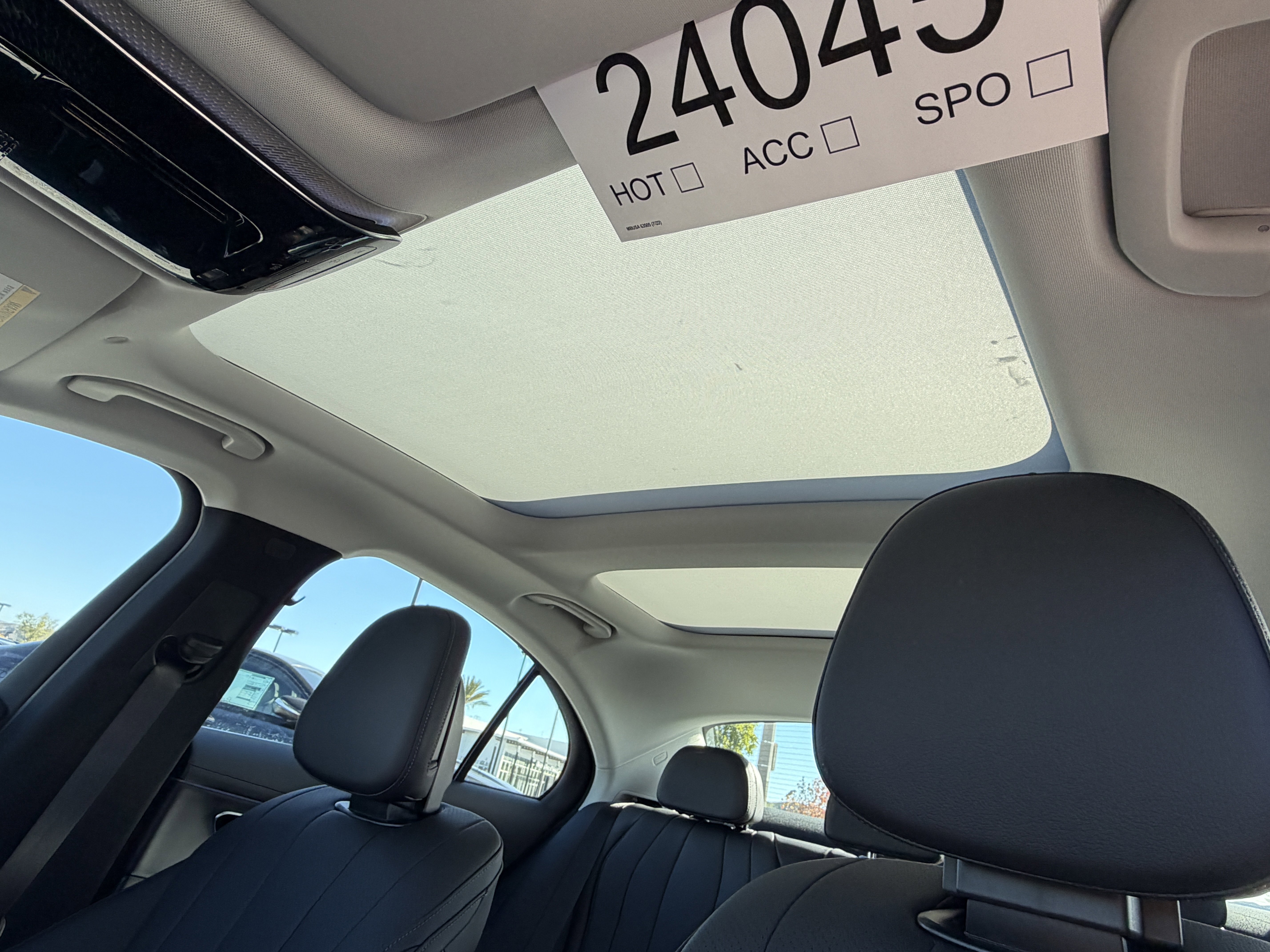 New 2026 Mercedes-Benz E 350 4MATIC Sedan image 20