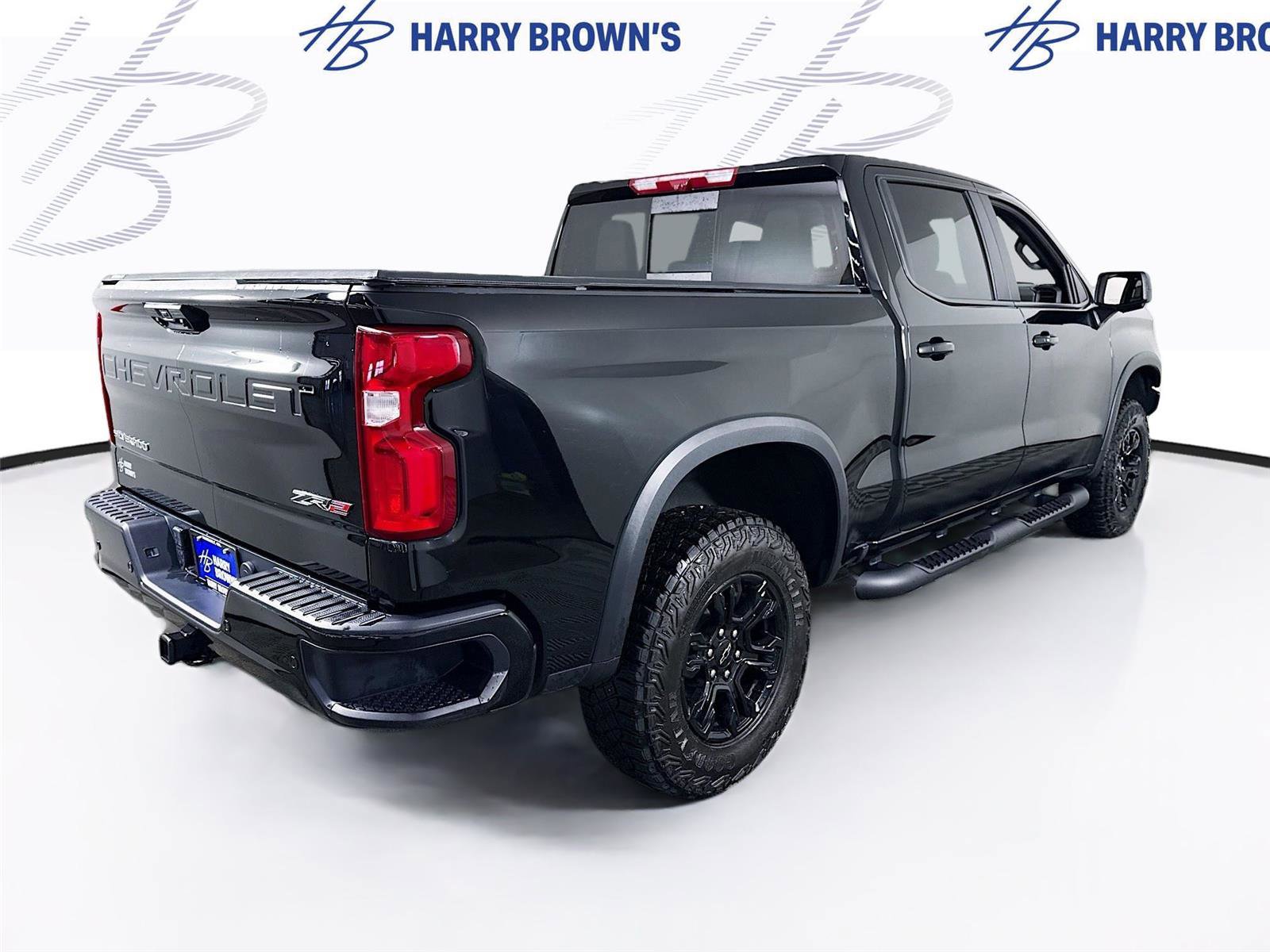 Used 2025 Chevrolet Silverado 1500 ZR2 w/ Technology Package image 32