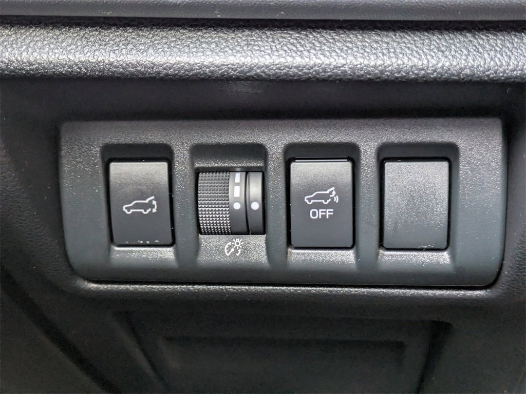 Used 2025 Subaru Outback Limited w/ Popular Package #2 image 37