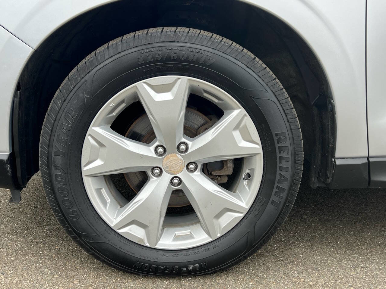 Used 2014 Subaru Forester 2.5i Premium image 10