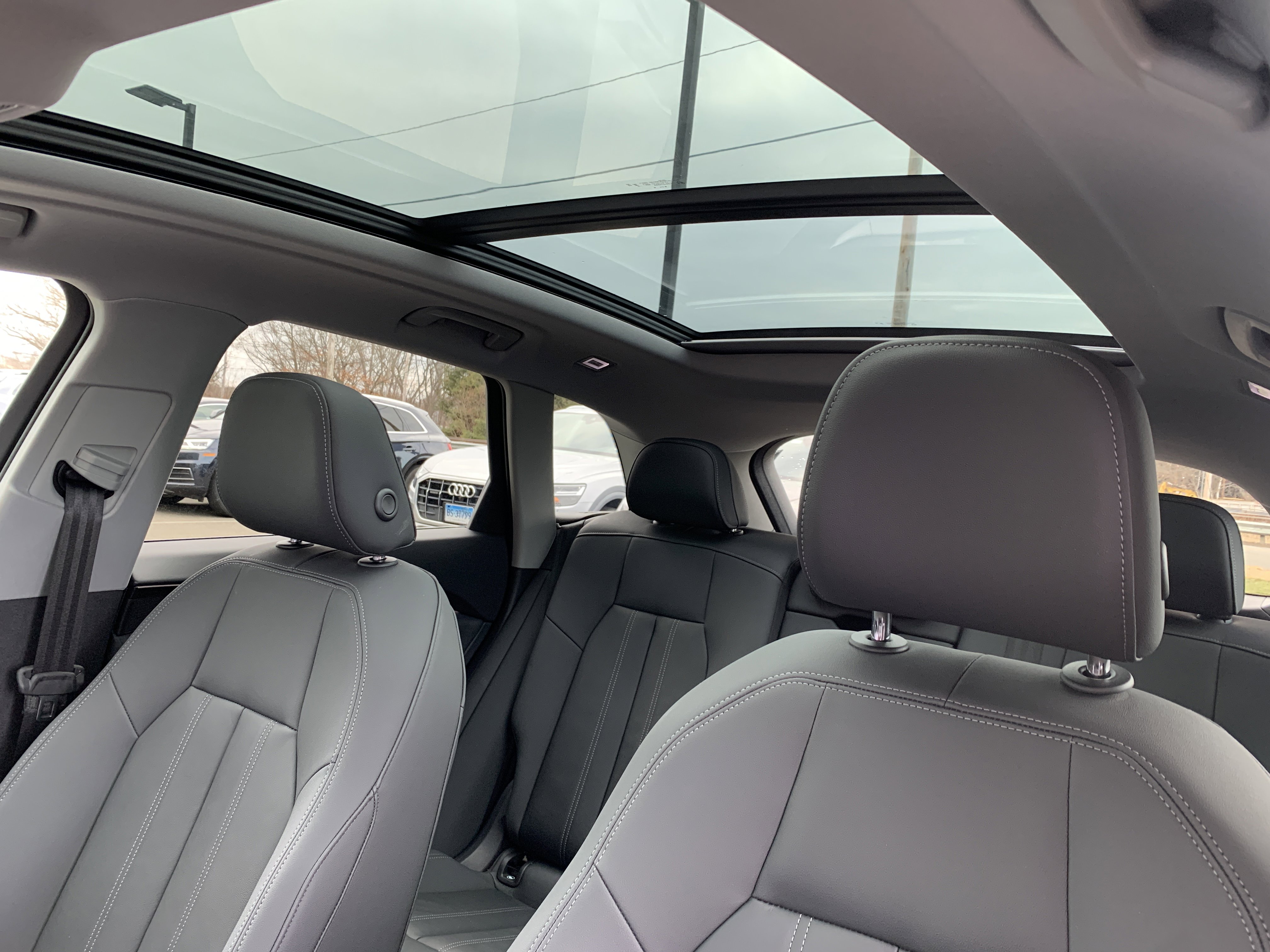 Certified 2025 Audi Q5 Premium Plus w/ Premium Plus image 11