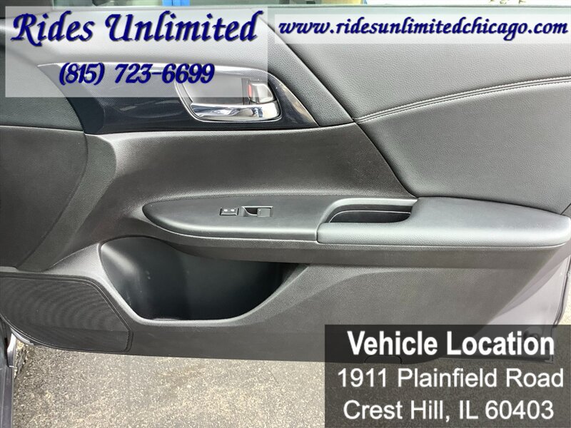 Used 2015 Honda Accord Sport image 29