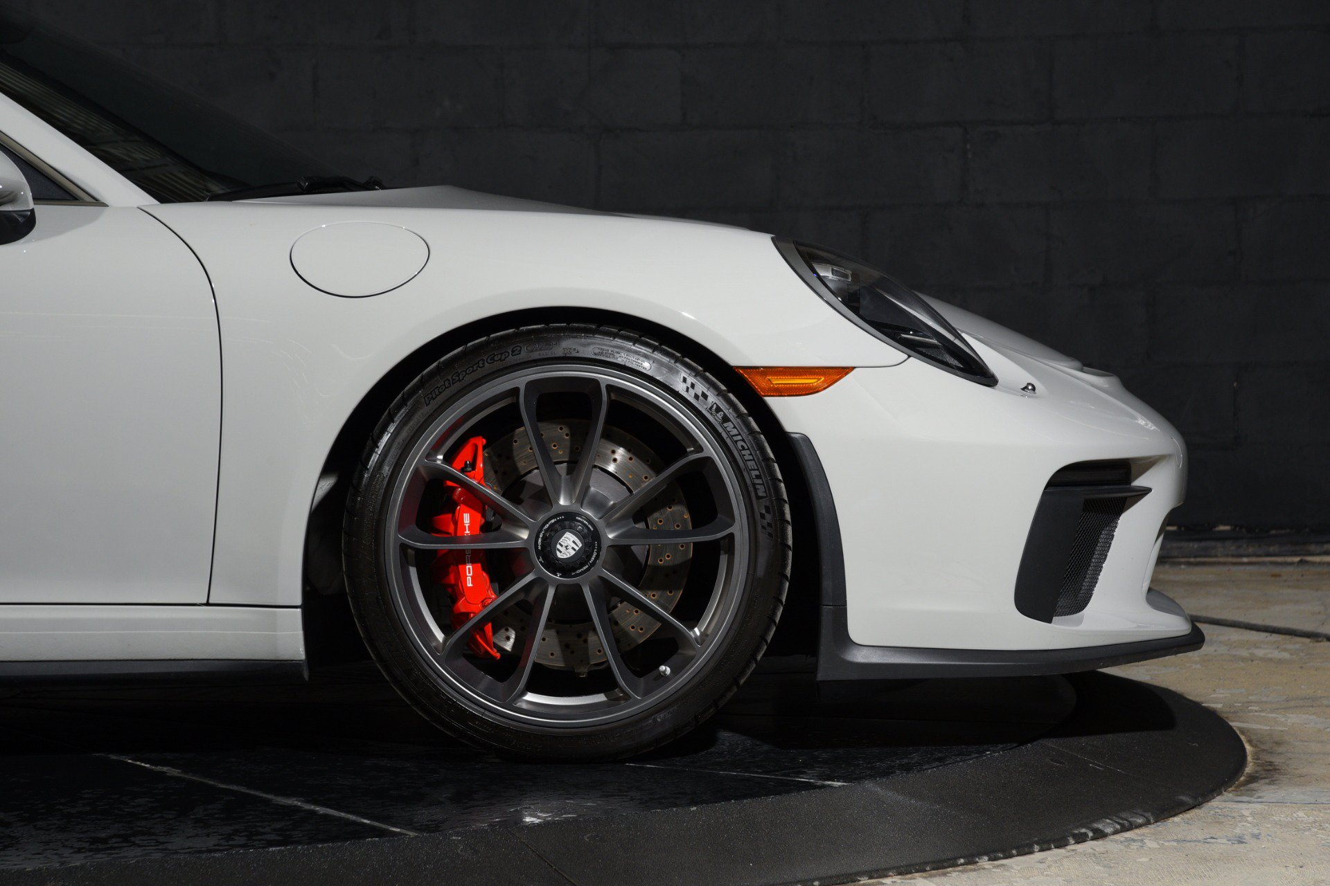 Used 2019 Porsche 911 GT3 RWD image 24