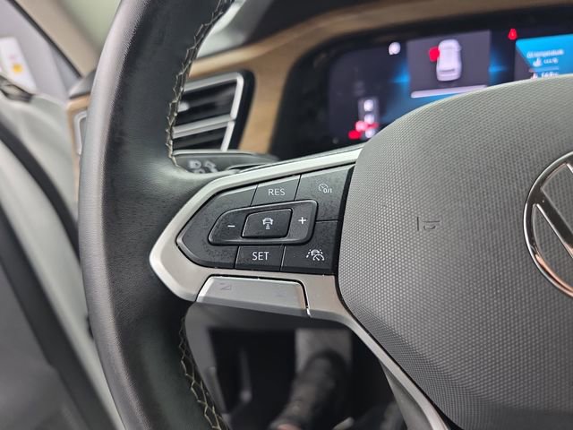 Used 2024 Volkswagen Atlas SE image 36