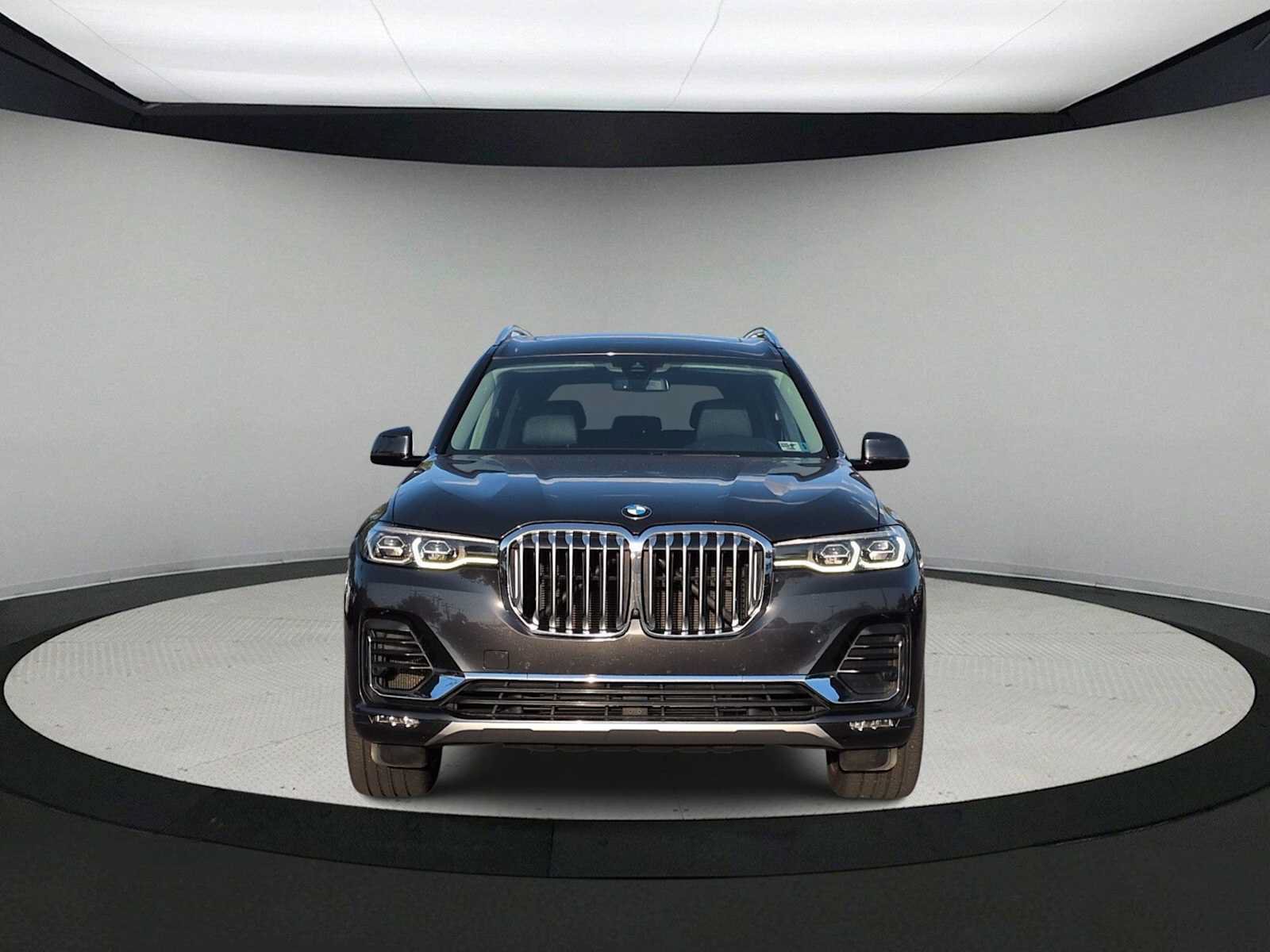 Used 2020 BMW X7 xDrive40i w/ Premium Package AWD/4WD image 3