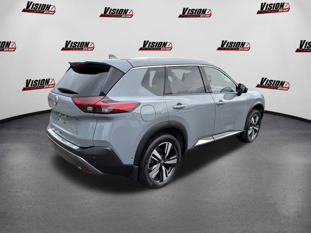 Used 2023 Nissan Rogue SL w/ SL Premium Package image 5