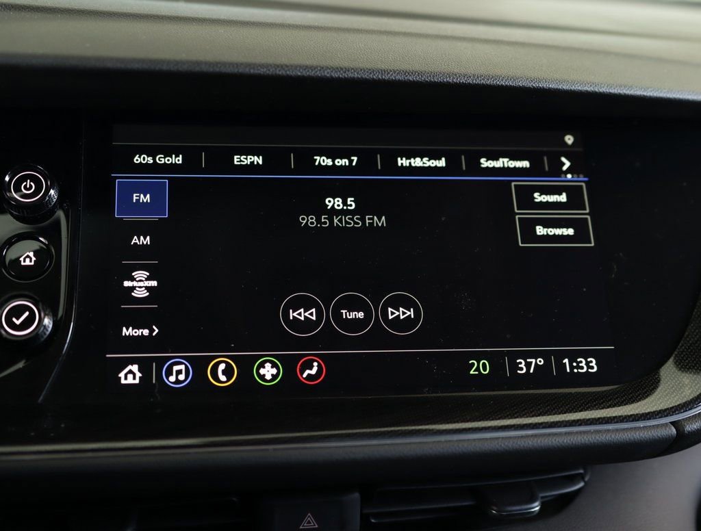 Used 2023 Buick Envision Essence image 12