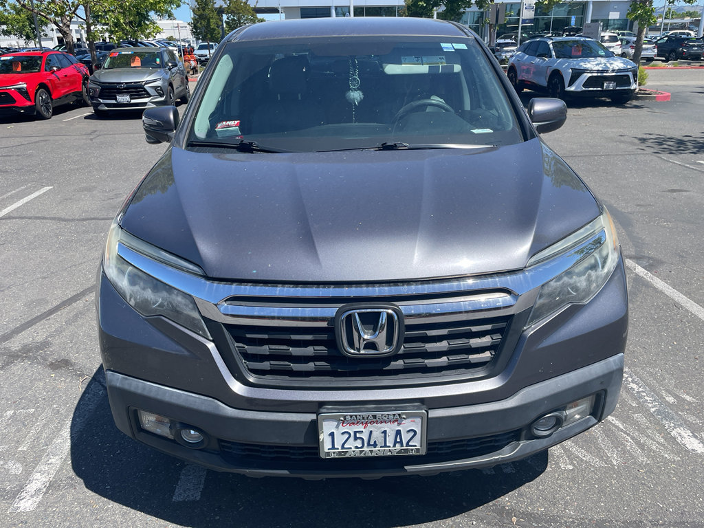 Used 2017 Honda Ridgeline RTL-T image 2