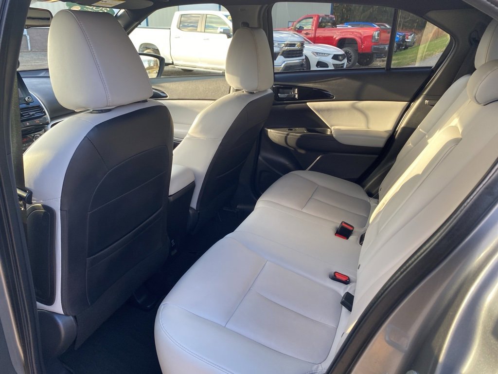 Used 2023 Mitsubishi Eclipse Cross SEL image 17