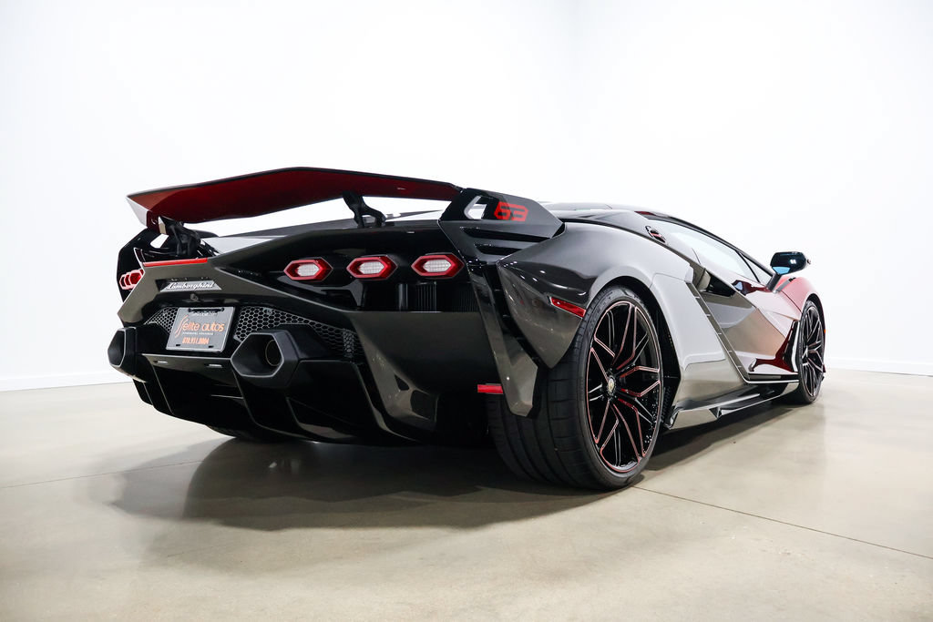Used 2021 Lamborghini Sian Coupe AWD/4WD image 79