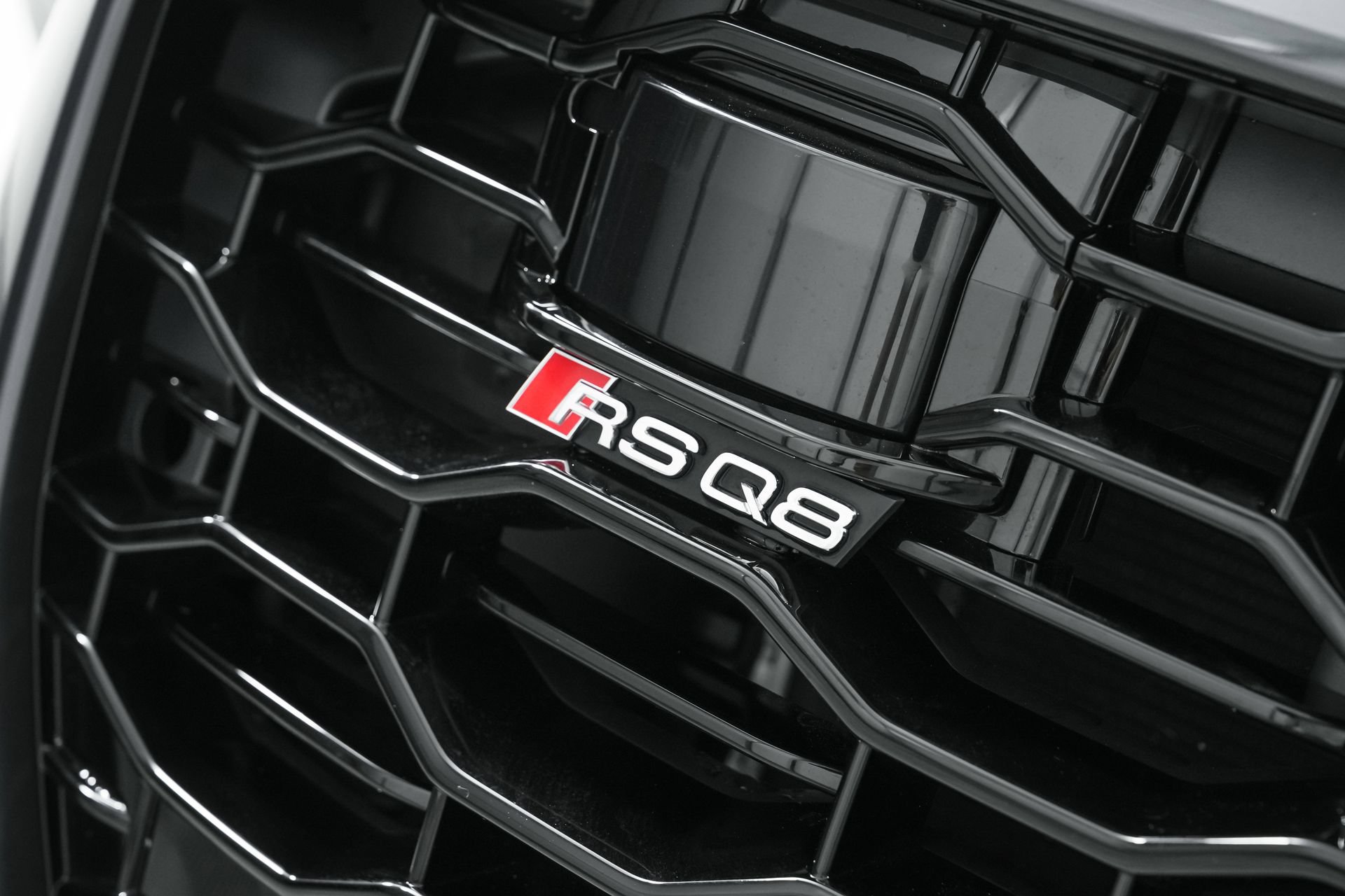 Used 2024 Audi RS Q8 AWD/4WD image 44