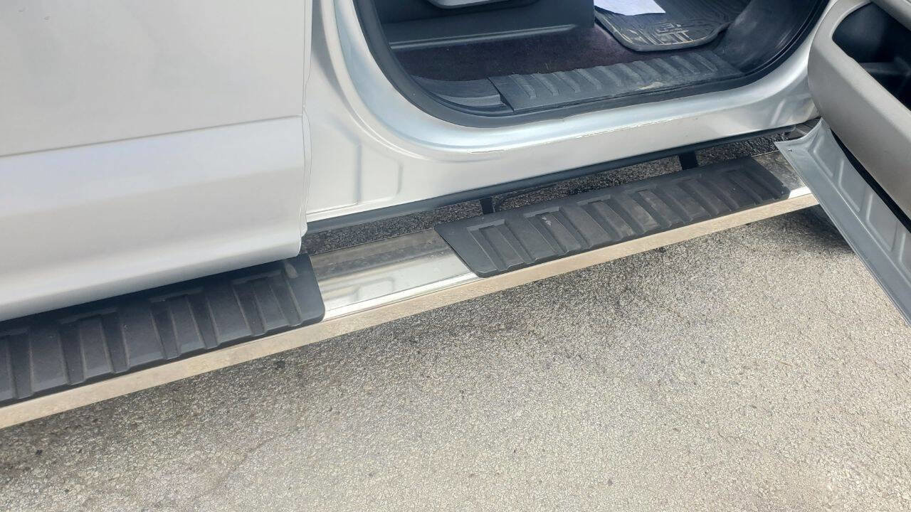 Used 2016 Ford F150 XLT AWD/4WD image 27