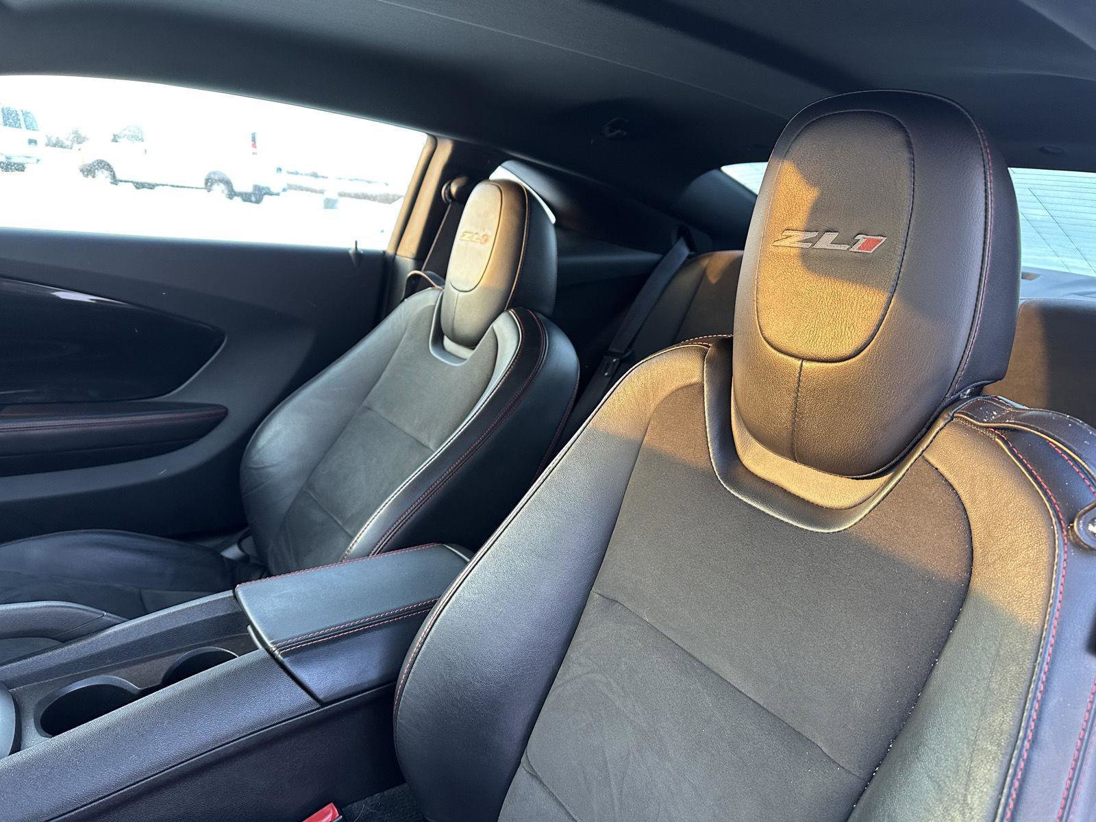 Used 2012 Chevrolet Camaro ZL1 image 23