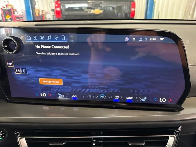 New 2027 Chevrolet Traverse LT w/ Driver Confidence Package AWD/4WD image 29