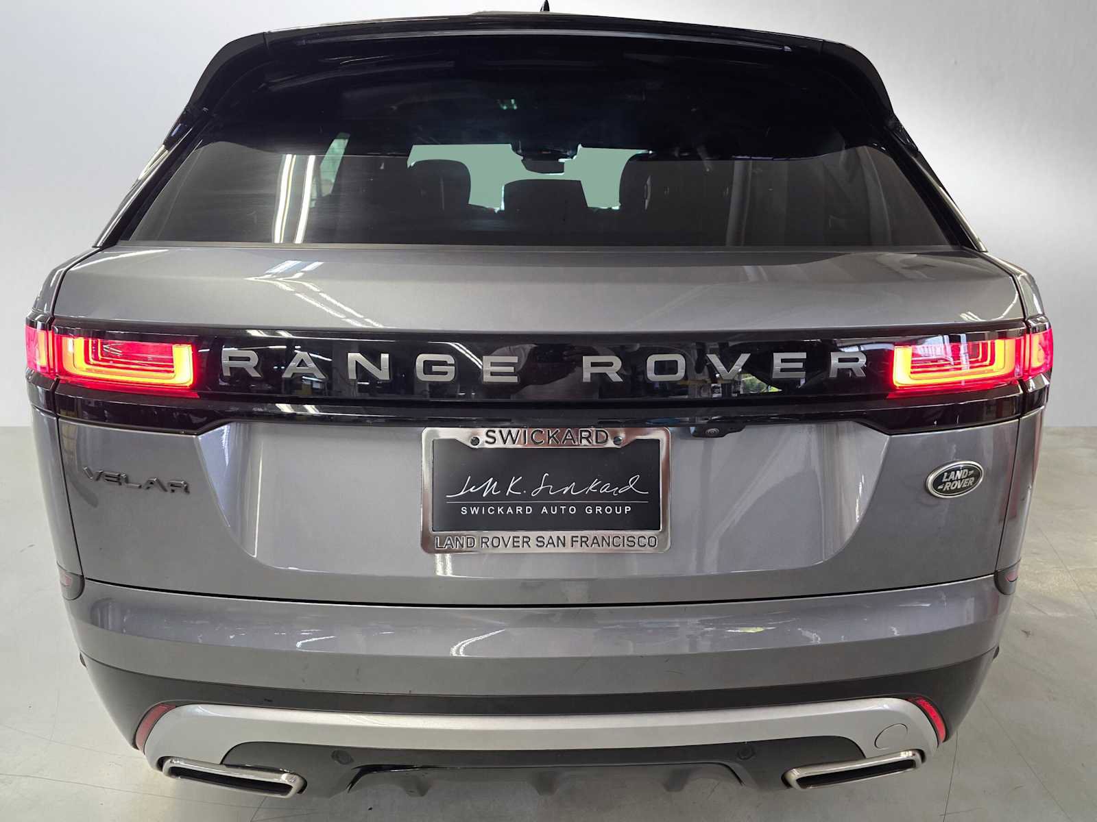 Used 2023 Land Rover Range Rover Velar R-Dynamic S AWD/4WD image 4