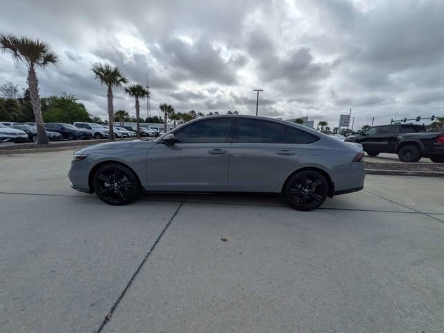 Used 2024 Honda Accord Sport image 6