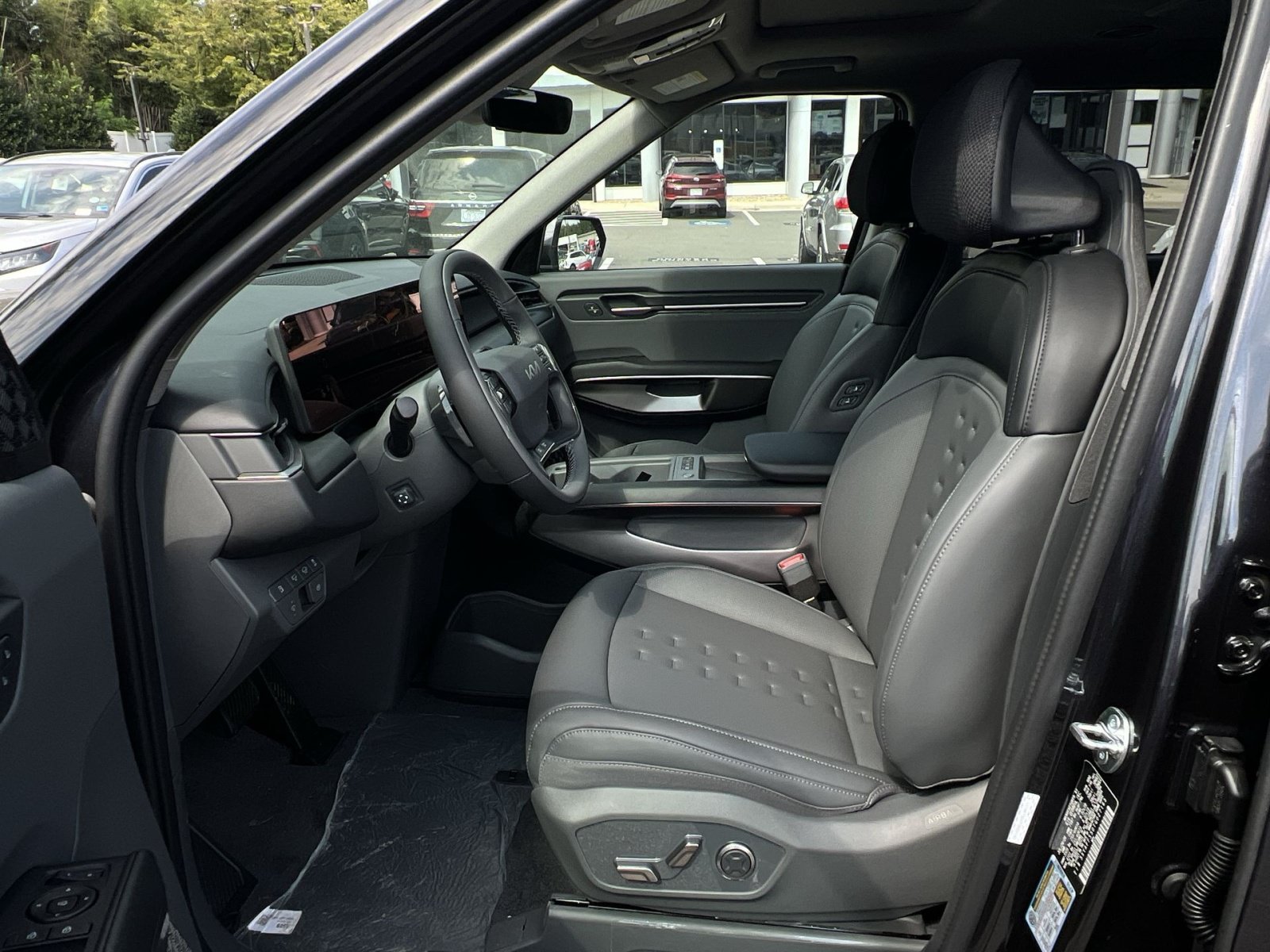 New 2026 Kia EV9 Wind AWD/4WD image 18