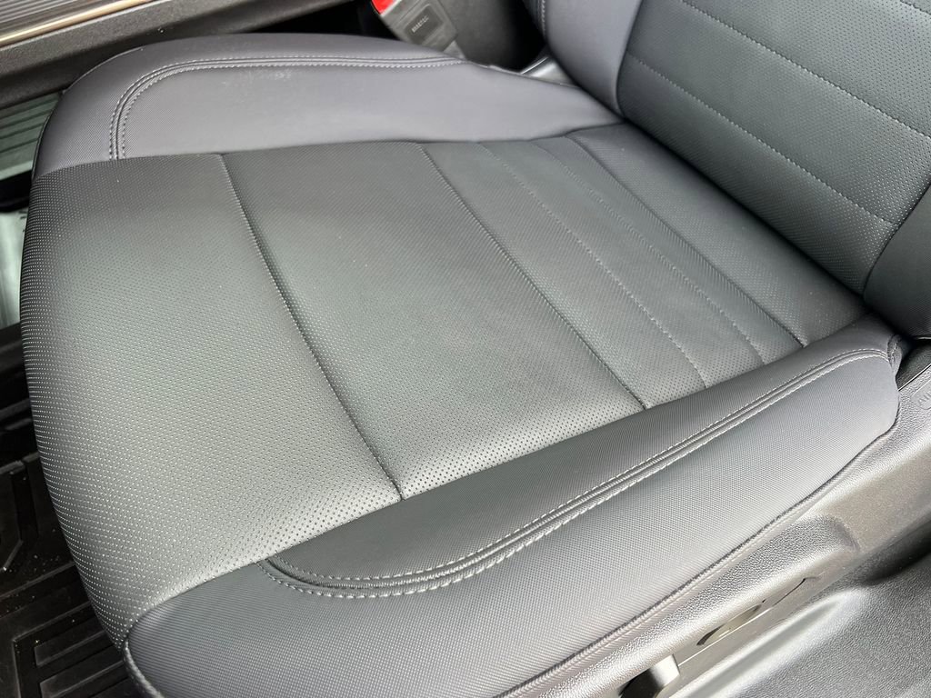 New 2025 GMC Hummer EV 3X w/ Battery Pack, 24 Module Pack image 17