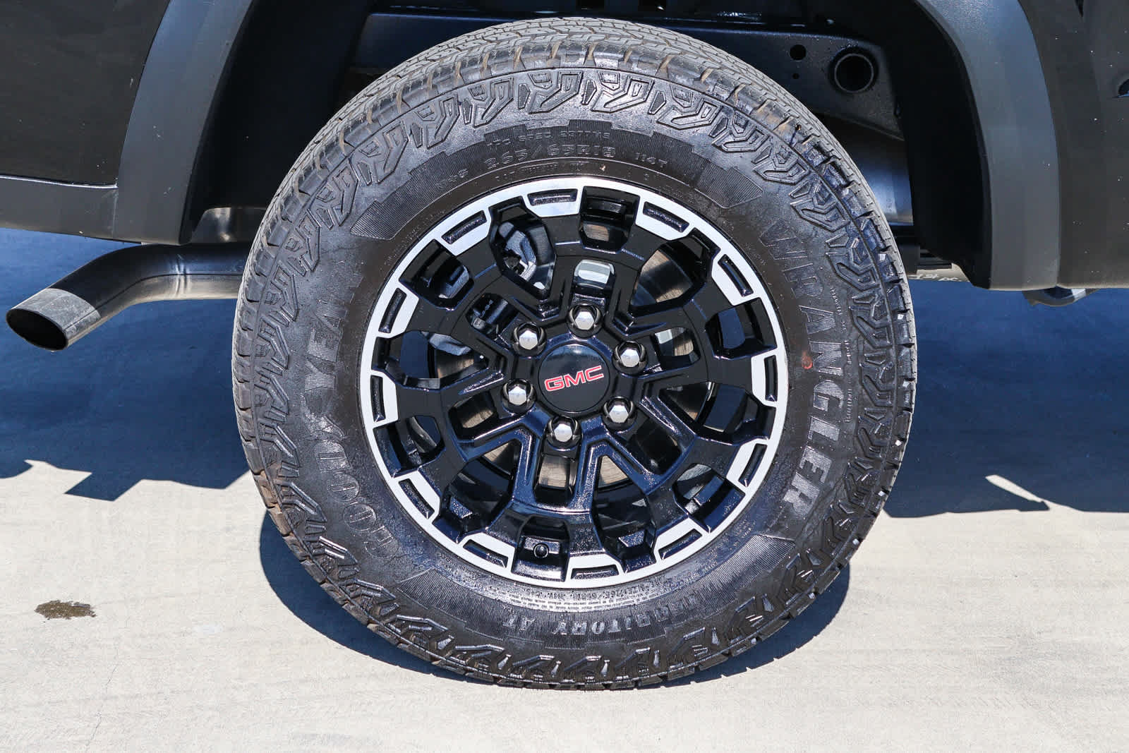 Used 2026 GMC Canyon AT4 AWD/4WD image 10